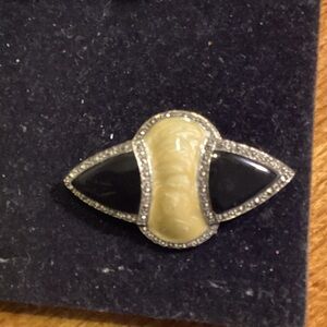 Elegant Vintage Art Deco-Style Black and Cream Enamel Faux Marcasite Brooch